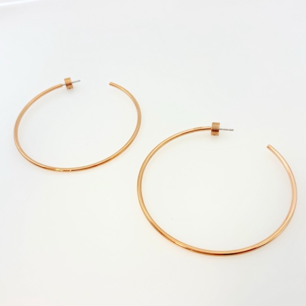 New Michael Kors Rose Gold Heritage Hoop Earrings - Picture 3 of 8